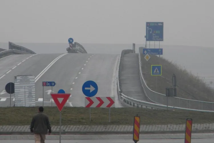 TIR -uri pe strada Fagului spre Calea Turzii si nu pe centura Valcele - Apahida