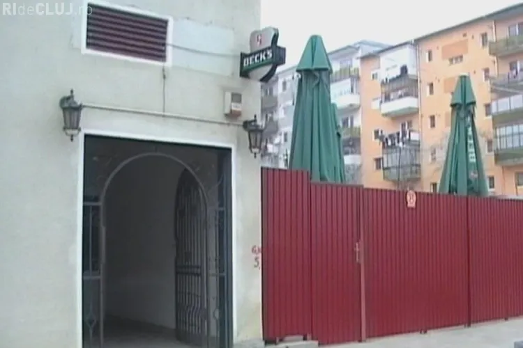 Doi politisti din Dej au fost batuti intr-un bar. Unul e internat la Clinica de Neurochirugie Cluj VIDEO