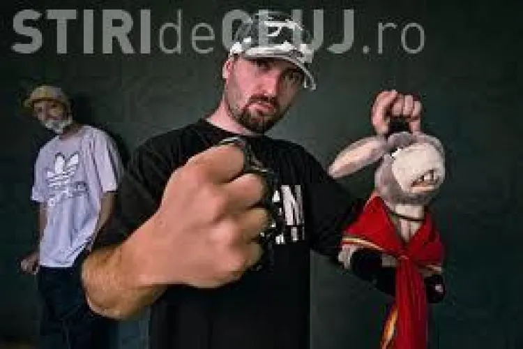 Scandal intre Parazitii si Guess Who. Cheloo: Imi bag p..a in el