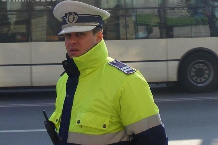 Politistul umilit de un sef din Politia Cluj este din nou verificat disciplinar pentru ca nu a anuntat ca se insoara