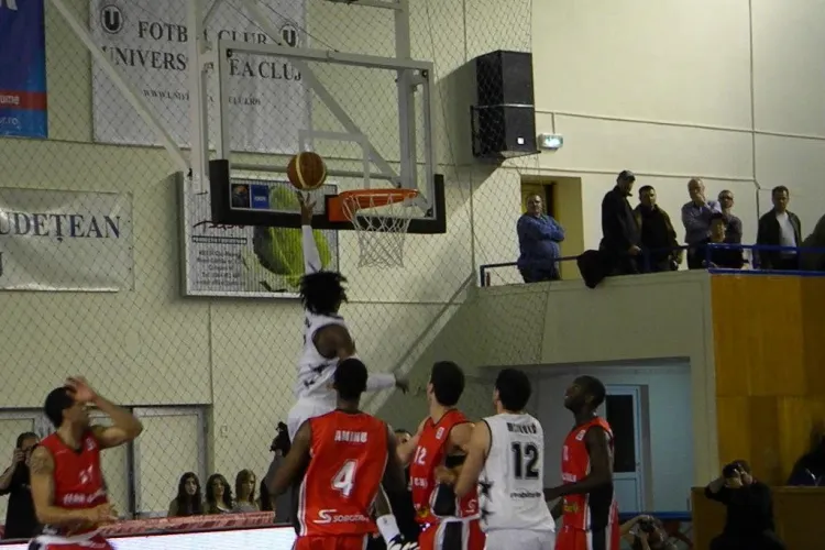 Mijovic de la "U" Mobitelco: Nu prea mai avem sanse in EuroChallenge Cup