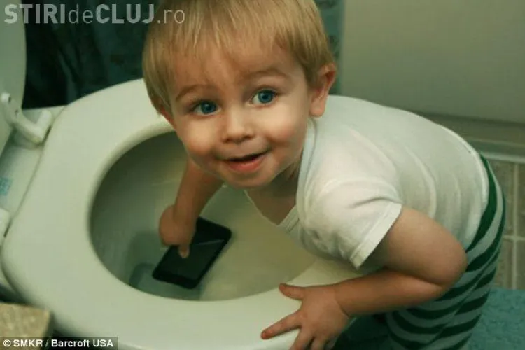 Vezi fotografii amuzate cu stricaciunile pe care le fac copiii, adunate pe site -ul "S*** my Kids Ruined"