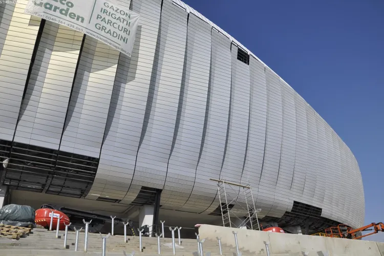 Cluj Arena, intretinut fara licitatie