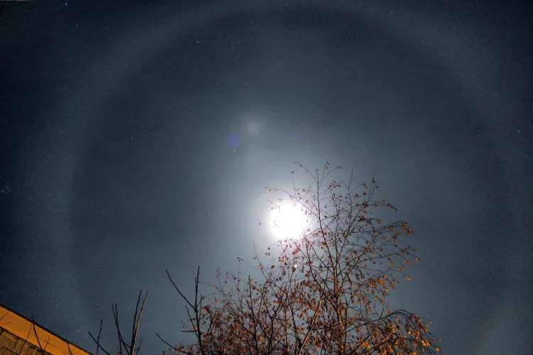 Halou urias in jurul lunii la Cluj! FOTO