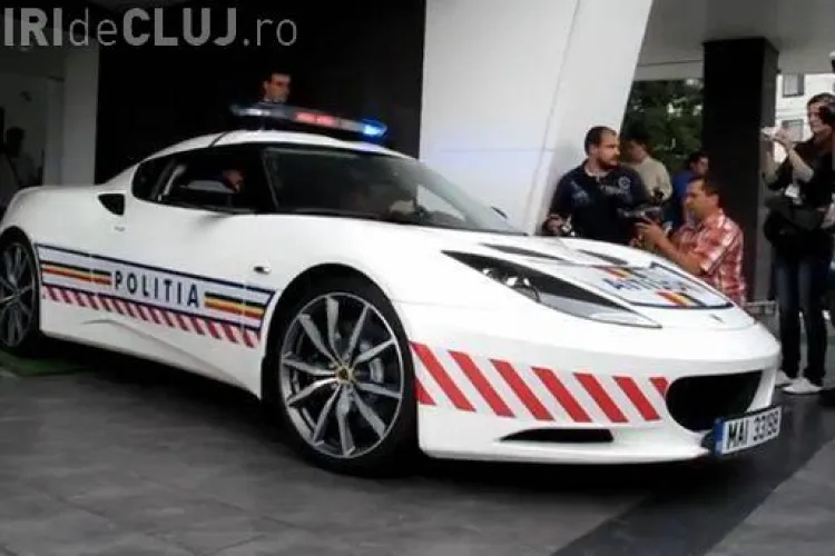 Lotusul Politiei Rutiere, tras pe dreapta dupa ce s-a defectat