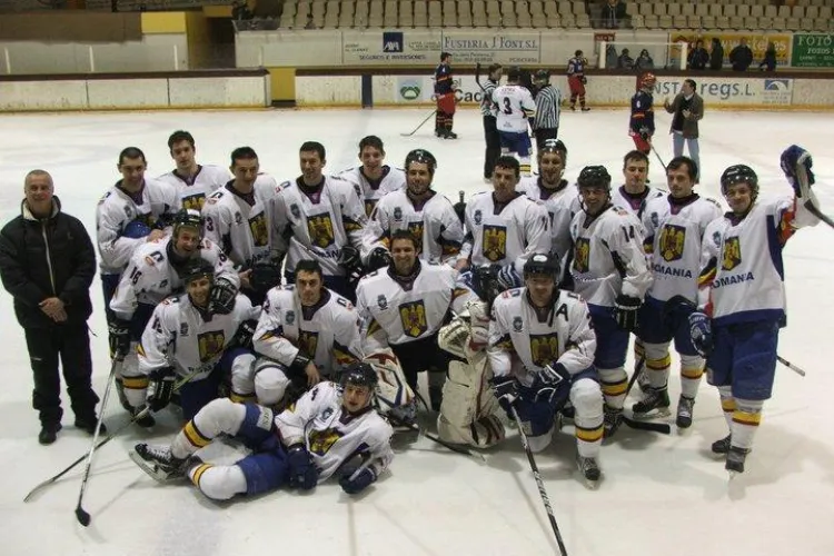 Nou scandal la nationala de hochei. La meciul Romania - Ungaria jucatorii nostri au intonat imnurile Ungariei si Tinutului secuiesc