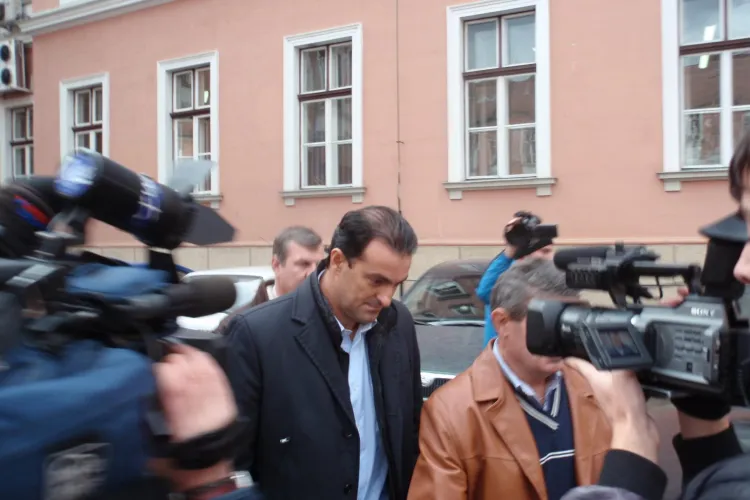 Sorin Apostu nu si-a mai ridicat salariul de primar din septembrie 2010! RECHIZITORIUL DNA CLUJ