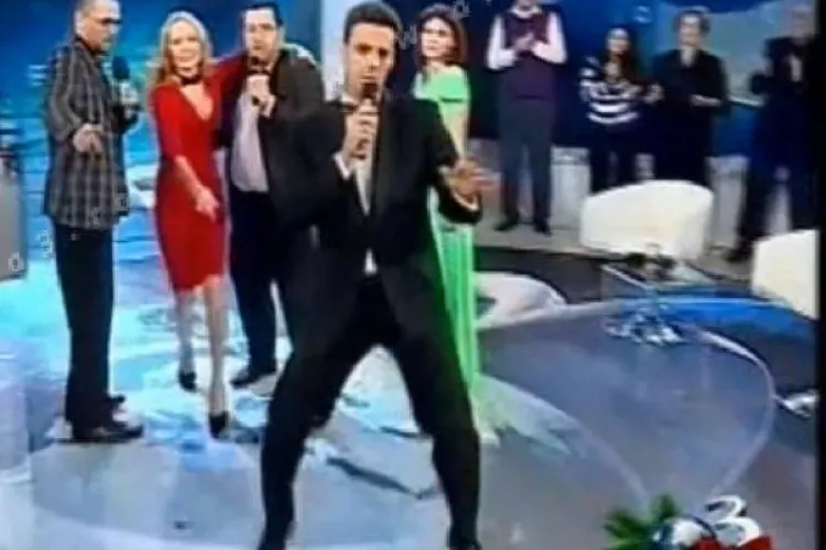 Mircea Badea l-a imitat cu succes pe Stefan Banica jr. VIDEO