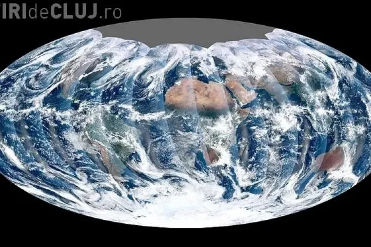 Prima imagine completa cu Pamantul, realizata de un satelit NASA. Vezi aici FOTO