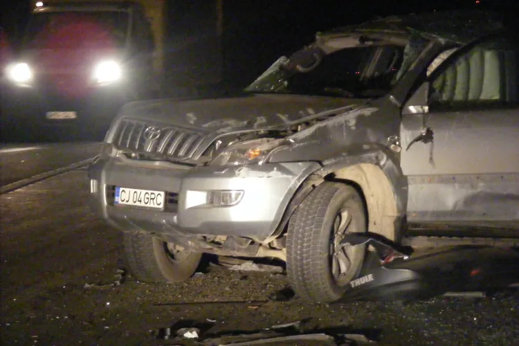 Accident pe Bulevardul Muncii, langa fabrica Emerson! O masina s-a rasturnat in urma impactului violent VIDEO