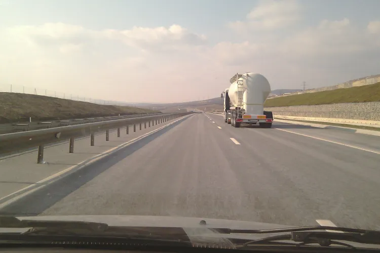 70 de milioane de euro pentru intretinerea Autostrazii Transilvania si a altor 7 tronsoane de drumuri nationale