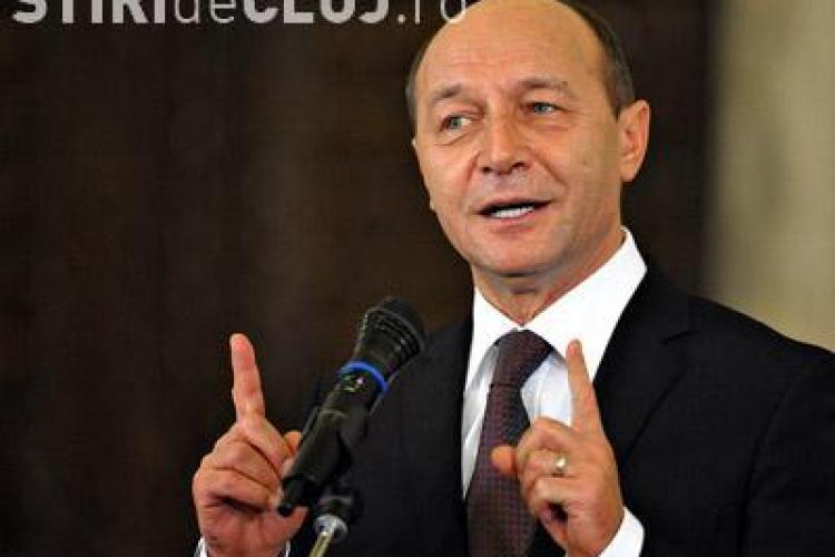 Basescu: Am depasit impreuna dificultatile anului 2011. Citeste mesajul integral de Anul Nou al presedintelui