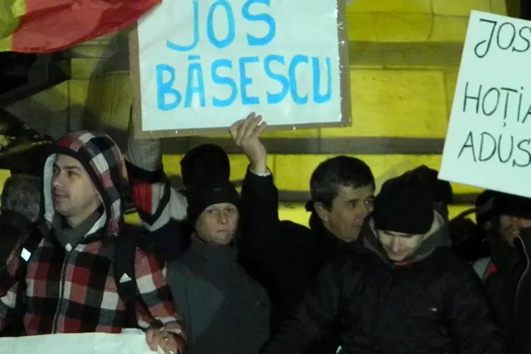 Luna Amara canta diseara in Piata Unirii la protestul anti Traian Basescu