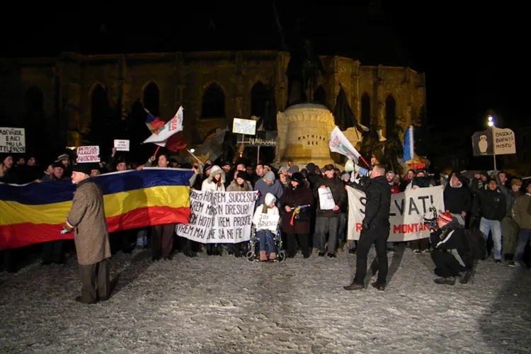 Mircia Giurgiu cere ca protestatarii din Piata Unirii sa primeasca ceai