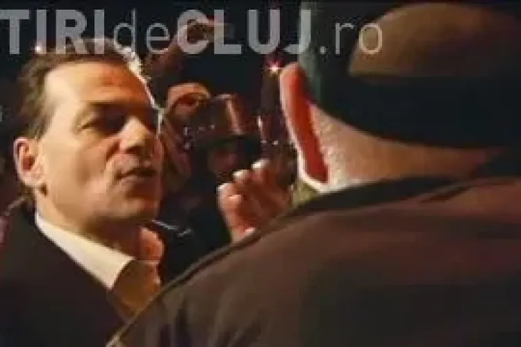 Ludovic Orban, bruscat in Piata Universitatii. "Iesi afara, javra ordinara!"