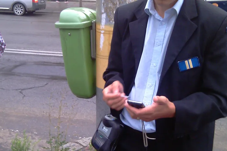 Amenzi pentru afisaj in locuri neautorizate