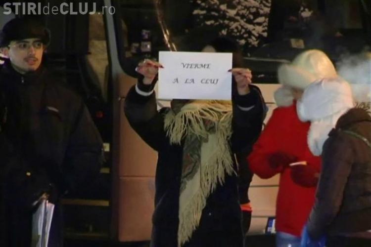 Liberalii din Cluj au plecat cu autocarele la mitingul din Bucuresti VIDEO si FOTO