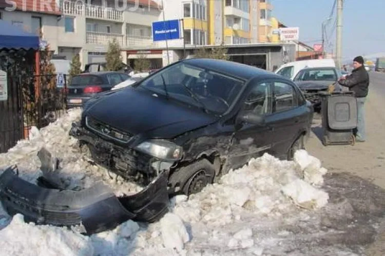 Accident cu cinci masini in Gherla FOTO