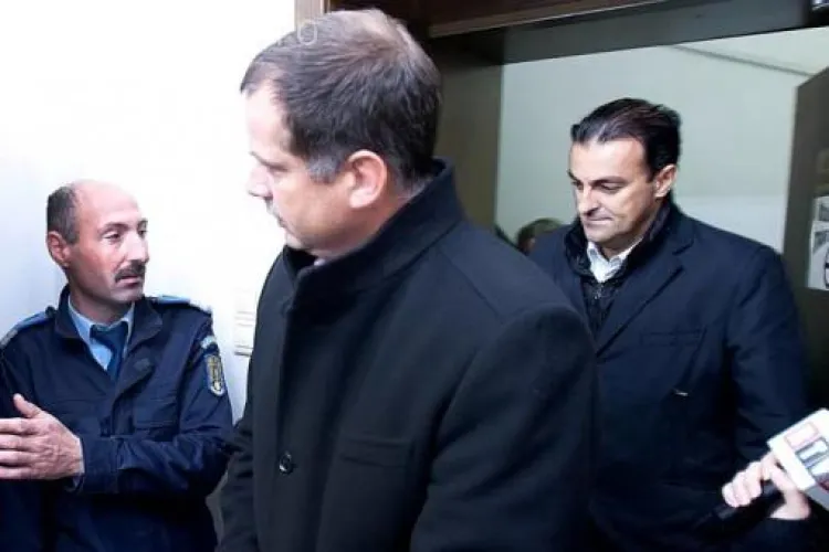 Apostu si Stoia, internati la Spitalul Penitenciar Dej. Vezi motivul transferului