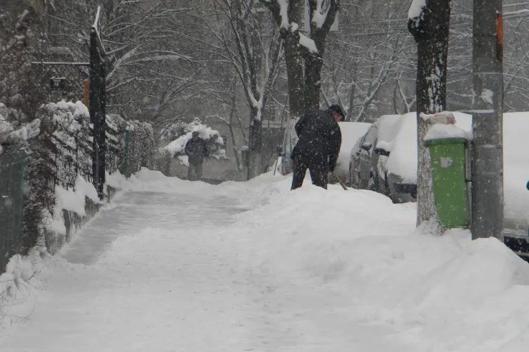 Ninsoarea nu le-a dat vacanta "fortata" elevilor din Cluj