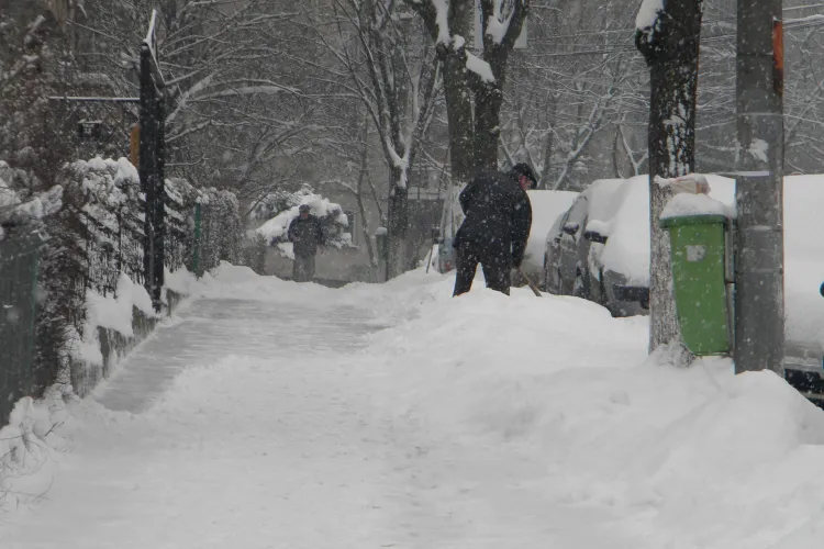 Nu mai ninge la Cluj, dar va fi frig de crapa pietrele PROGNOZA METEO PE 3 ZILE