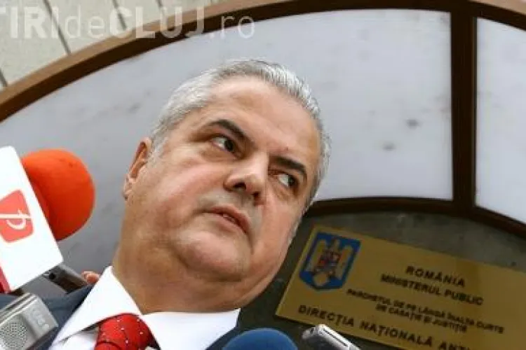 Adrian Nastase, condamnat la inchisoare cu executare