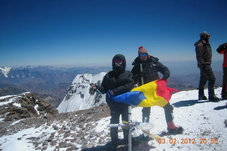 Record clujean pe Aconcagua! Vasile Cipcigan, Ciprian Patrascu si Eugen Olariu au urcat la 6962 de metri Galerie FOTO