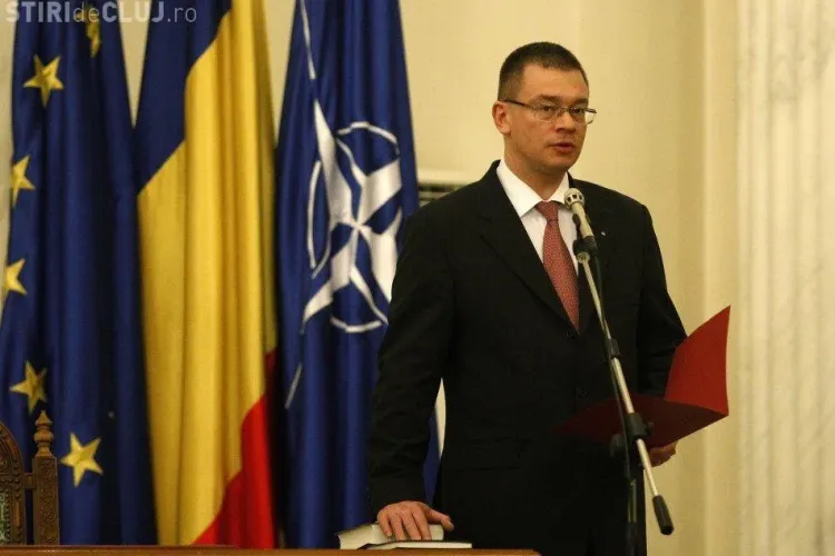 ANONYMOUS lanseaza BOMBA: Publicam informatii secrete despre SIE, SRI si Mihai Razvan Ungureanu