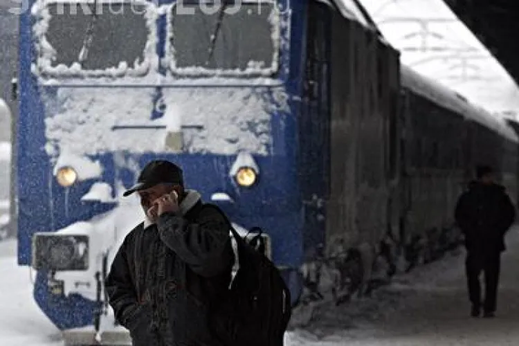 Un tren Bucuresti - Cluj, anulat, iar alte doua au intarzieri de sute de minute