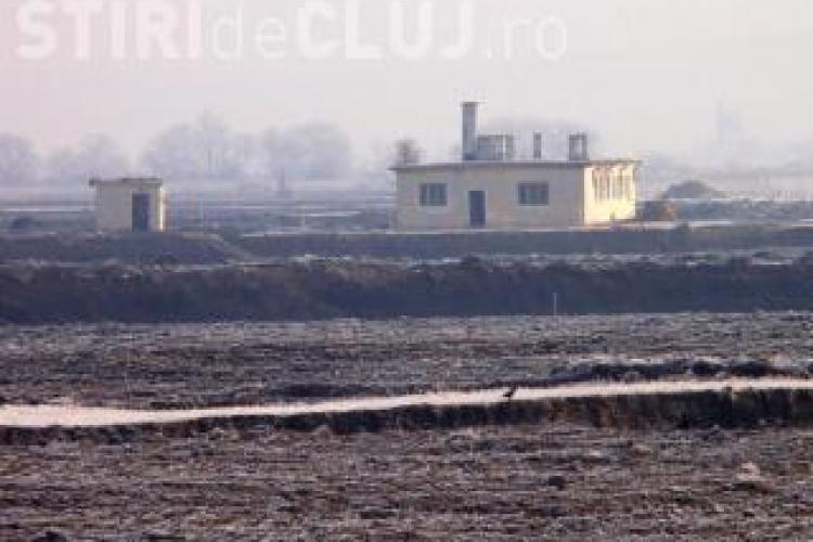 Cladirea armatei, care blocheaza lucrarile la pista Aeroportului Cluj, ar urma sa fie demolata