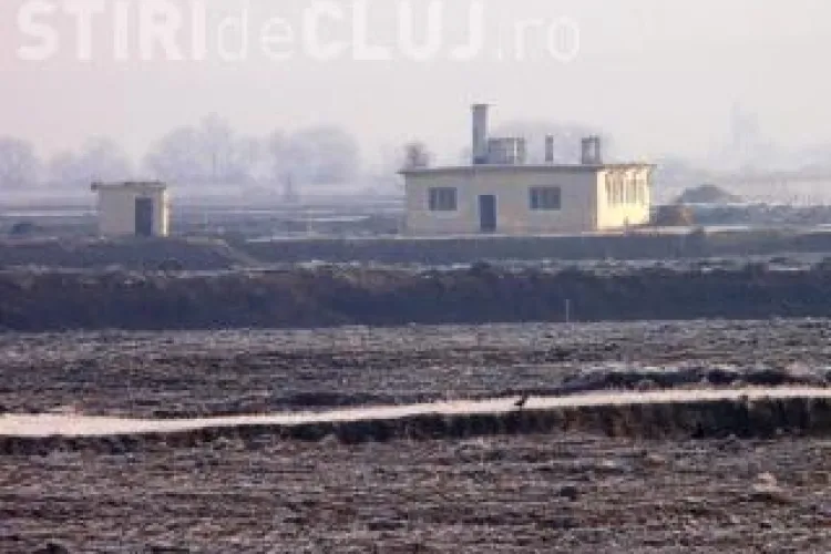 Cladirea armatei, care blocheaza lucrarile la pista Aeroportului Cluj, ar urma sa fie demolata