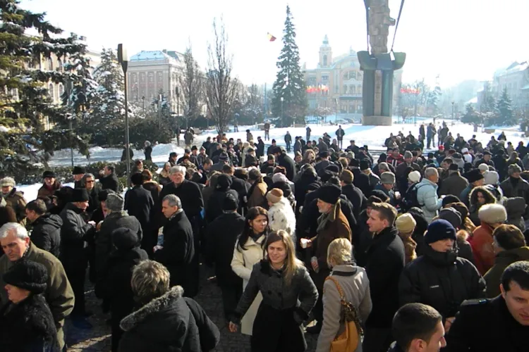 Transilvanenii nu sunt de acord cu ruperea Mitropoliei Clujului SONDAJ