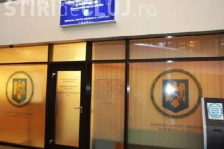 Opt studenti straini locuiau ilegal la Cluj-Napoca! Patru vor fi expulzati