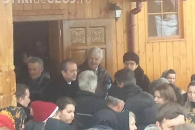 Emil Boc la Rachitele, la parastasul dupa tatal sau FOTO