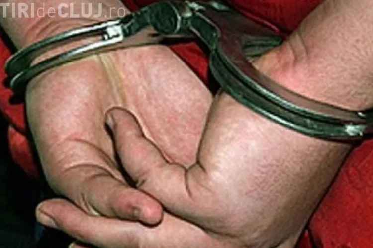 Un barbat din Fizesu Gherlii si-a lovit un rival cu o sticla de bere in cap