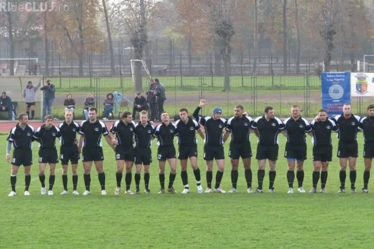 Rugbistii de la U Cluj deszapezesc de la ora 11.00 Parcul Stefan cel Mare