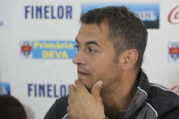 Cristi Dulca: "Vom juca doar la victorie cu UTA!"