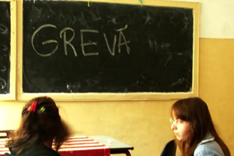 60% dintre profesorii clujeni au intrat astazi in greva, dupa ce multi au cedat in urma presiunilor ISJ Cluj!