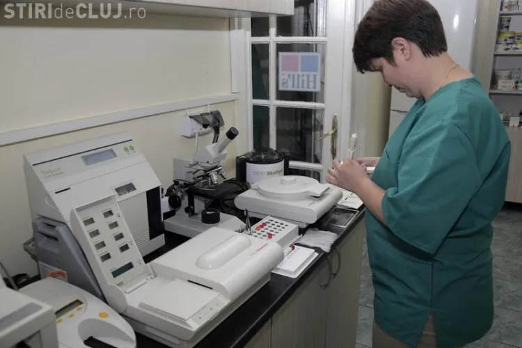 Laboratoarele de analize din judetul Cluj vor primi de saptamana viitoare fonduri pentru analize gratuite