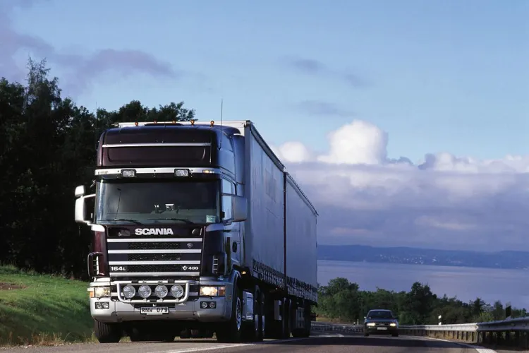 Circulatia pe DN1 intre Cluj si Oradea este interzisa in weekend pentru camioane