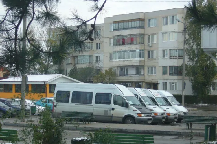 GREVA GENERALA: Microbuzele de pe cursele judetene si interjudetene nu mai circula din 31 mai
