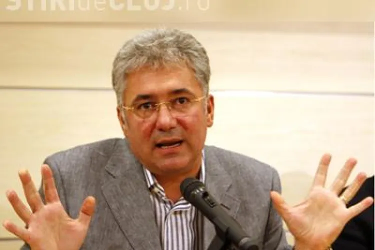 Guvernantii ori mint, ori nu au nicio legatura cu realitatea din Romania! Videanu: Cresterea economica va trece de 1,5%