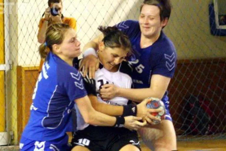 Handbalistele de la "U" Jolidon s-au calificat in Champions League