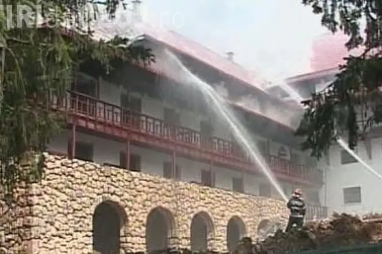 Hotelul lui George Copos din Poaiana Brasov a luat foc