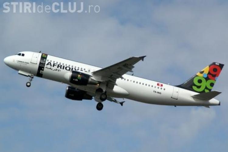 Un avion cu 104 persoane la bord s-a prabusit pe Aeroportul din Tripoli (Libia)