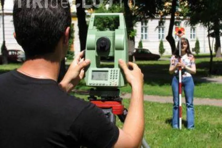 Greva japoneza pe termen nelimitat la Oficiul de Cadastru Cluj