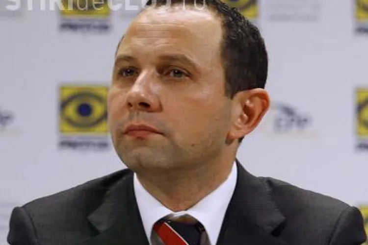 Aurelian Pavelescu preia sefia PNTCD si pregateste Congresul reconcilierii partidului