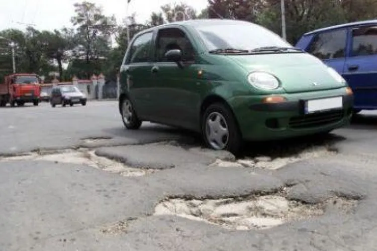 Contractul de 600 de milioane de lei pentru repararea strazilor din Cluj-Napoca a atras 8 firme