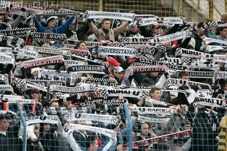 Suporterii "U" Cluj pot cumpara bilete pentru meciuri si de la standul echipei din Iulius Mall