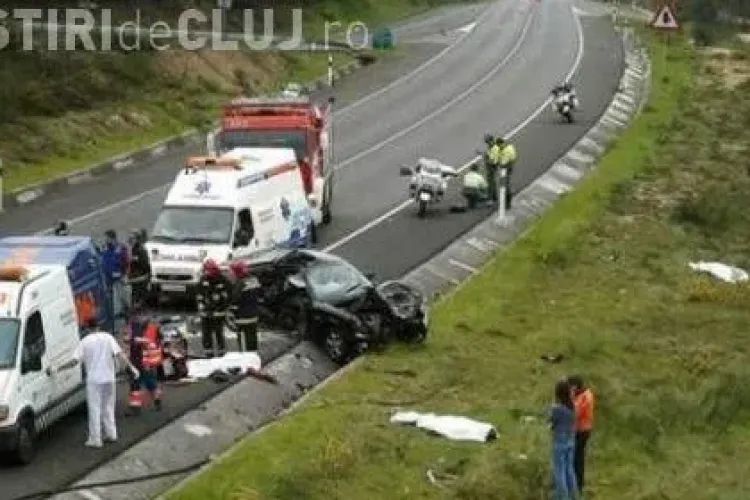 Accident mortal pe Autostrada Transilvania - un sofer care conducea cu 100 km/h pe ploaie a izbit un parapet  